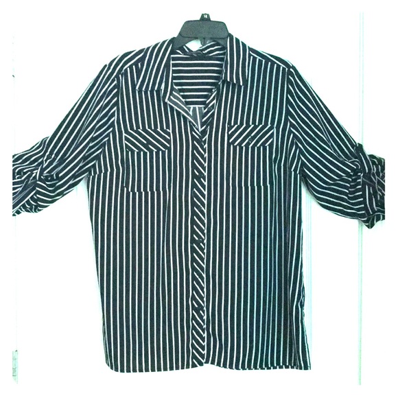 Beautiful B&W Oversized Blouse Sz. L - Picture 1 of 4